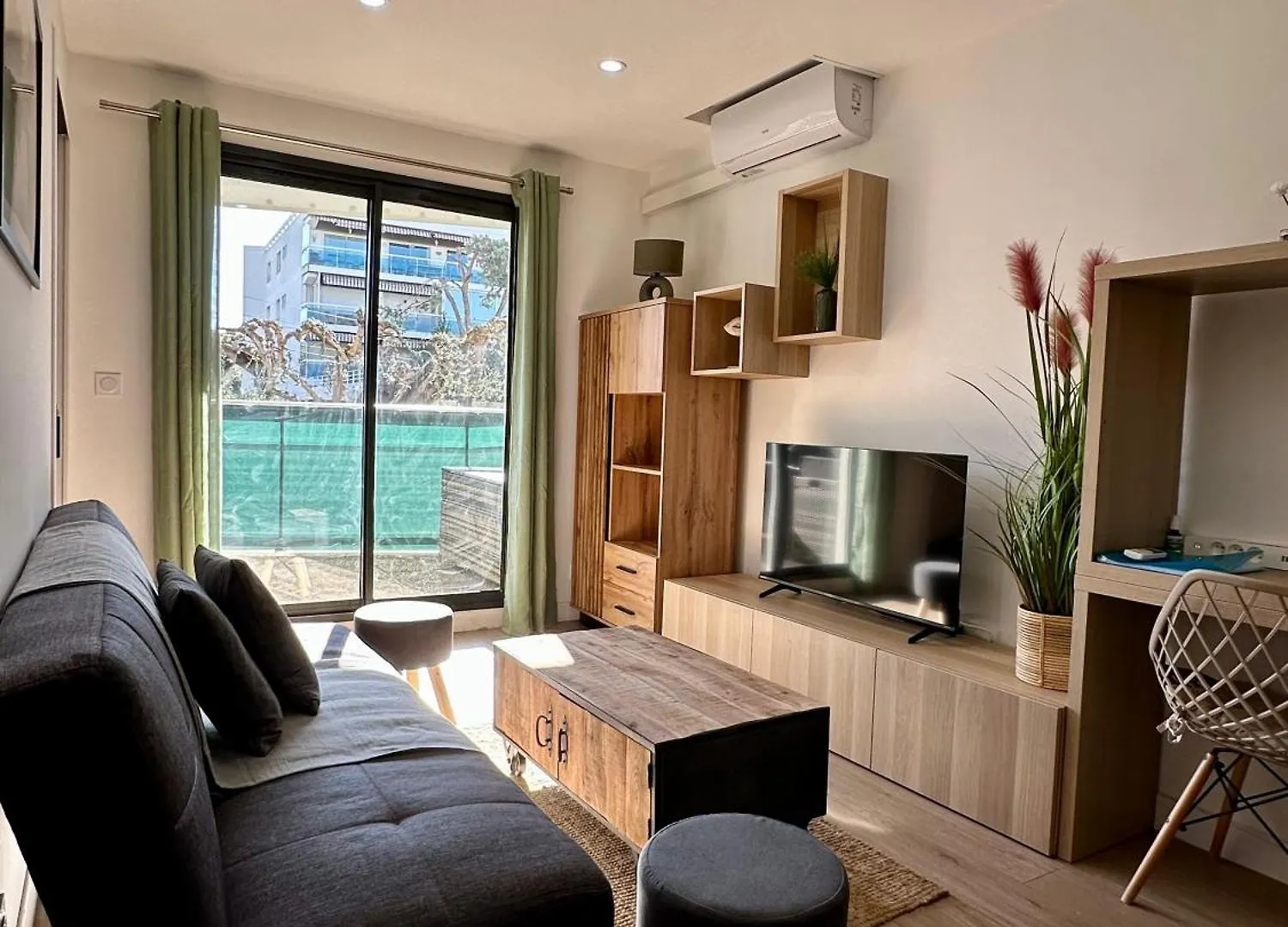 קאן סור מר Appartement Zephyr - A 1 Minute De La Plage